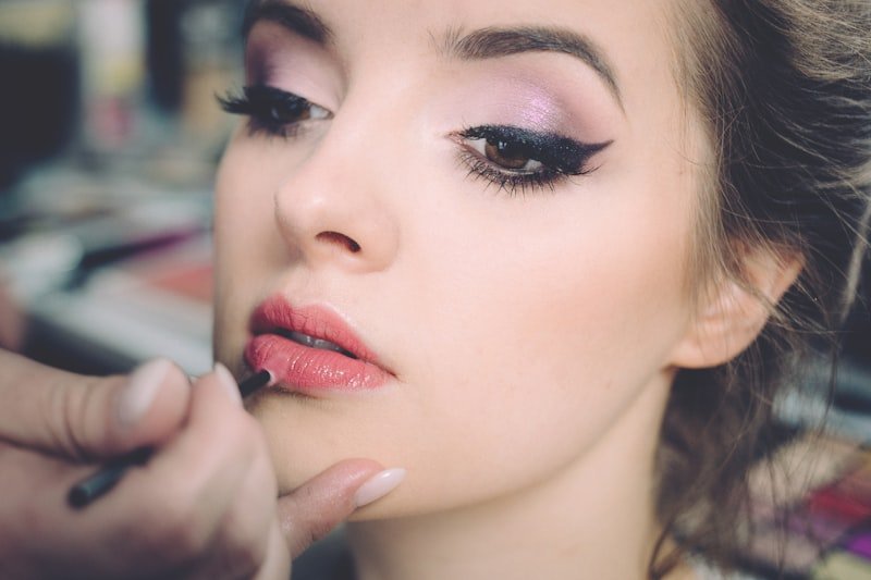Jawline Contour result at Facethetics Beauty Delhi